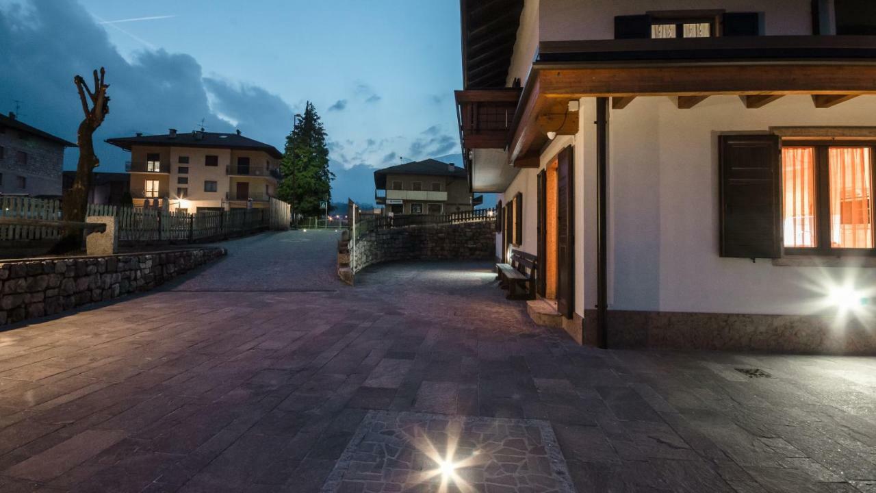 코마노테르메 Casa Guetti Terme Di Comano 빌라 외부 사진